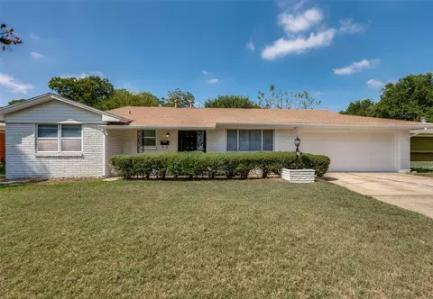 3525 Garwood Dr, North Richland Hills, TX 76117