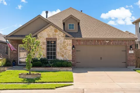 11012 Blaze St, Aubrey, TX 76227