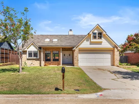 3406 Fairview Dr, Corinth, TX 76210