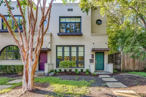 3323 W 6th St, Fort Worth, TX 76107