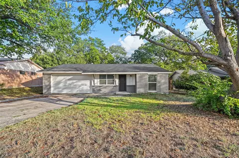 1625 Hawthorne Ln, Plano, TX 75074