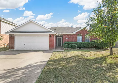 2400 Westheimer Rd, Denton, TX 76210
