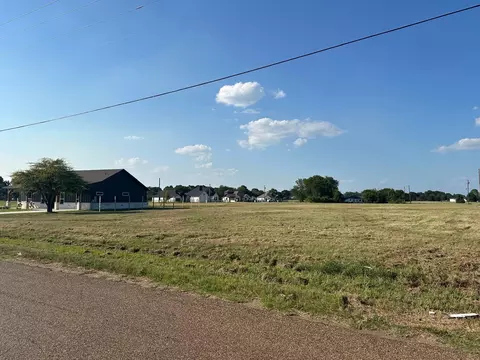 000 Key Ranch Rd, Trinidad, TX 75163