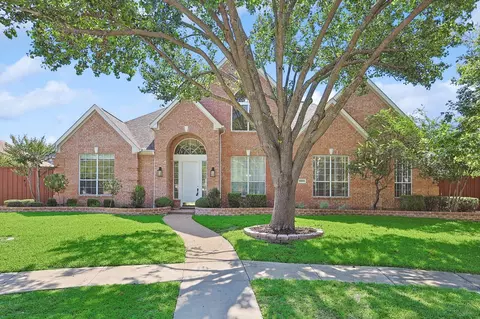 4568 Saint James Dr, Plano, TX 75024