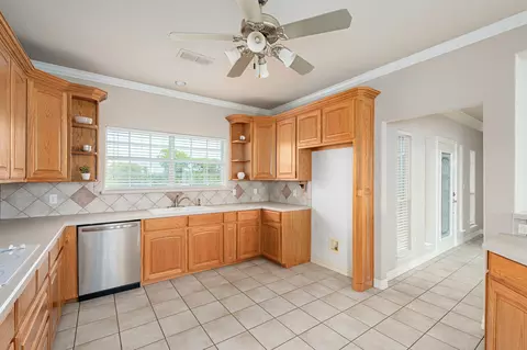 1101 Jordon Moore Rd, Pilot Point, TX 76258 photo 12