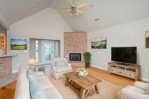 1101 Jordon Moore Rd, Pilot Point, TX 76258 photo 5