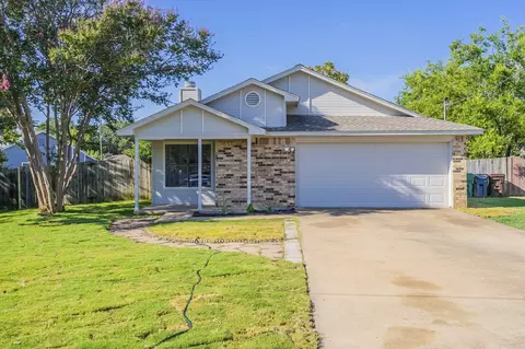 413 Meng Cir, Denton, TX 76209