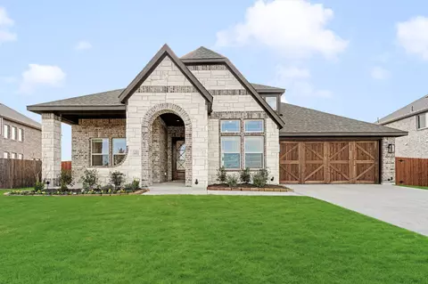 604 Sagebrush Ln, Waxahachie, TX 75165