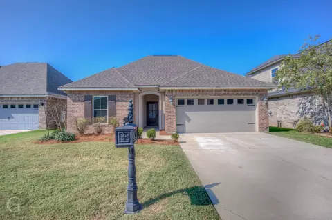 1971 Valdemar Pl, Bossier City, LA 71112