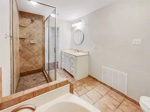 108 Walnut Way, Euless, TX 76039 photo 16
