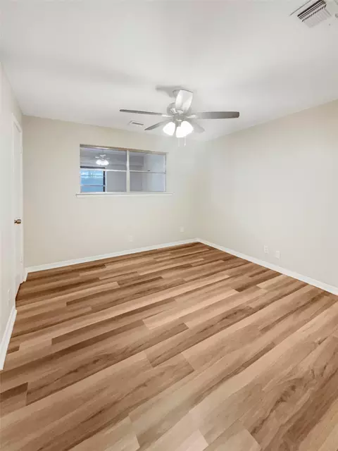 108 Walnut Way, Euless, TX 76039 photo 11