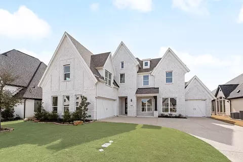 2830 Shane Dr, Midlothian, TX 76065