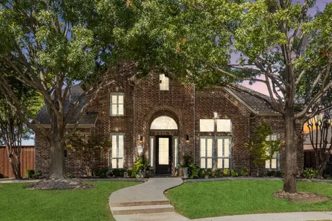 9919 Chapel Trl, Frisco, TX 75033