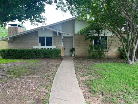 511 Shenandoah Ct, Duncanville, TX 75137