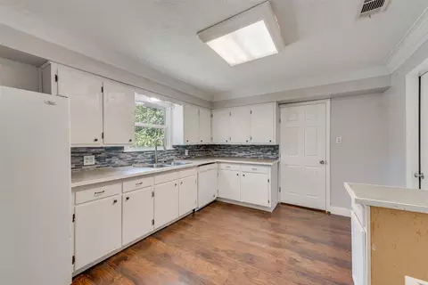 816 Maple St, Howe, TX 75459 photo 5