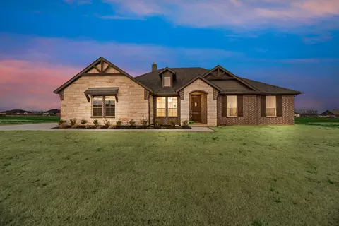 2609 Witness Tree Rd, Terrell, TX 75161