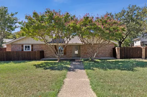 4233 Gayle Ct, Flower Mound, TX 75028