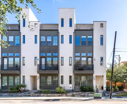 3200 Ross Ave #43, Dallas, TX 75204