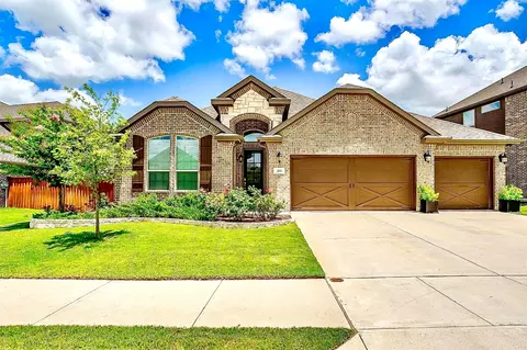 260 Mineral Point Dr, Aledo, TX 76008