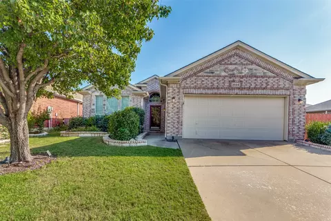 2624 Silver Hill Dr, Fort Worth, TX 76131