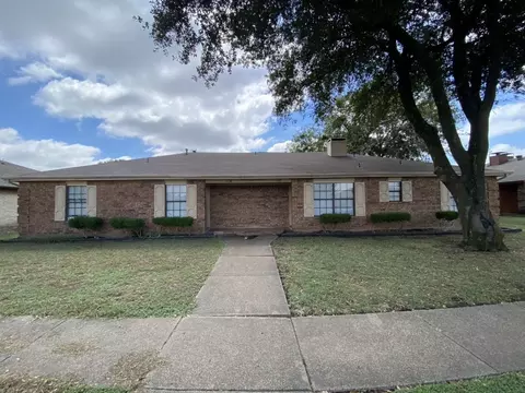 1132 Mountain View St, Glenn Heights, TX 75154