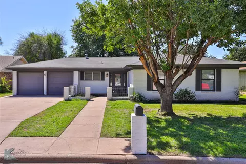 2425 Stonecrest Dr, Abilene, TX 79606