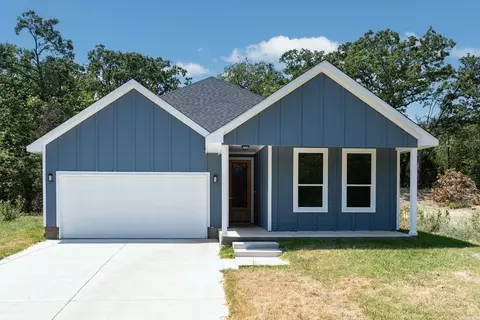 303 Harris Blvd, Malakoff, TX 75148