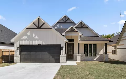 3312 NW 29th St, Fort Worth, TX 76106