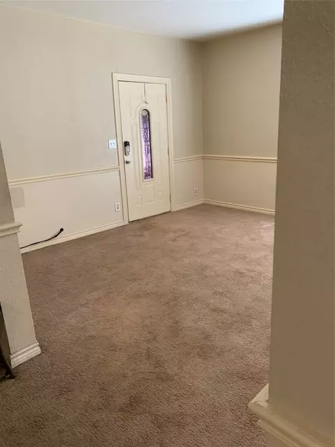 525 E Day St, Denison, TX 75021 photo 10