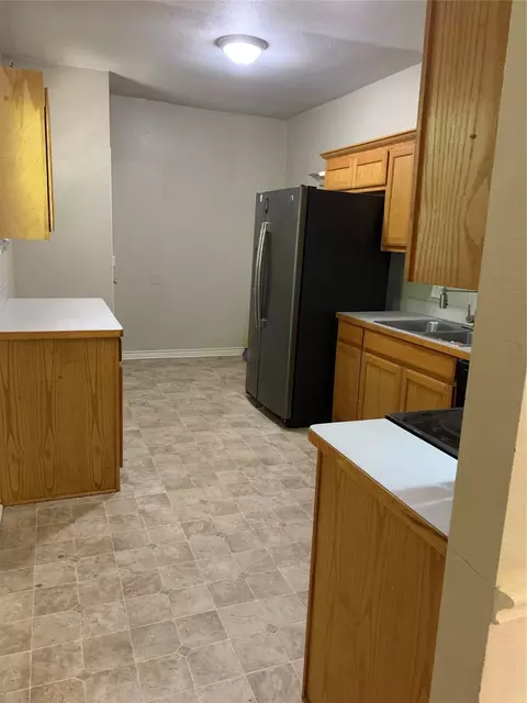 525 E Day St, Denison, TX 75021 photo 20