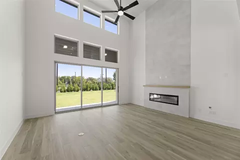 Living - 1630 Mcmaster Ln, Prosper, TX 75078 photo 2 of 4
