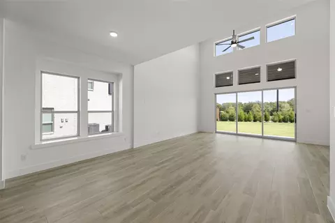 Living - 1630 Mcmaster Ln, Prosper, TX 75078 photo 1 of 4
