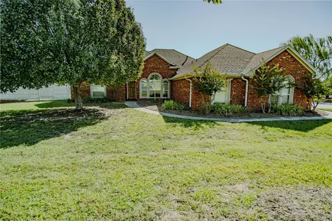 756 Ridgeview Dr, Sherman, TX 75090