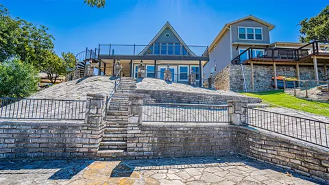 500 Siesta Ct, Granbury, TX 76048