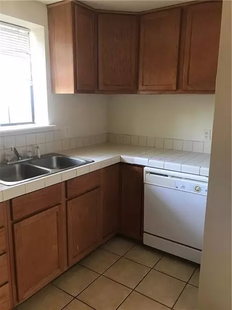 618 Santos St, Abilene, TX 79605 photo 8