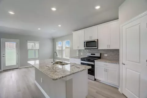 9124 Horse Herd Dr, Fort Worth, TX 76123