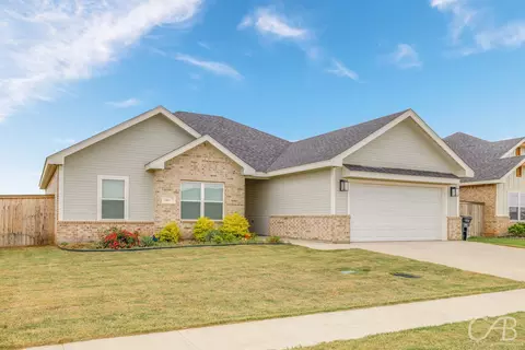 7001 Forrest Meadows Dr, Abilene, TX 79606