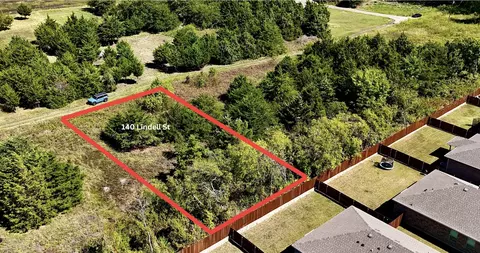 140 Lin Dell Dr, Glenn Heights, TX 75154