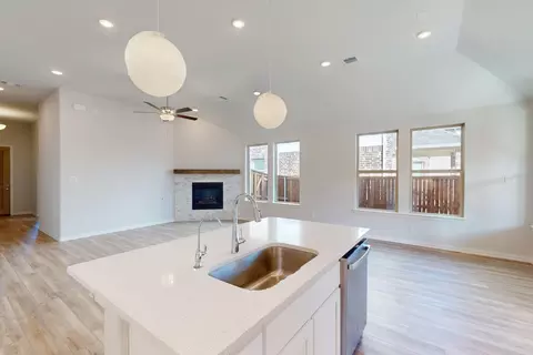 5201 Middlestone Ln, Argyle, TX 76226 photo 3