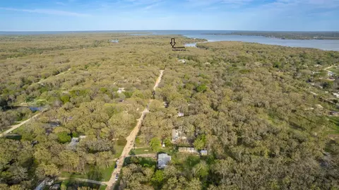 1929 Dove Dr, Quinlan, TX 75474
