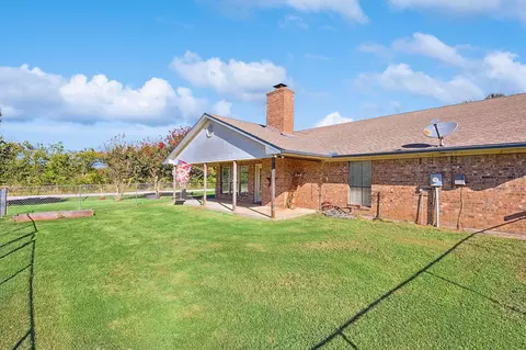 902 Clearview St, Krum, TX 76249 photo 26