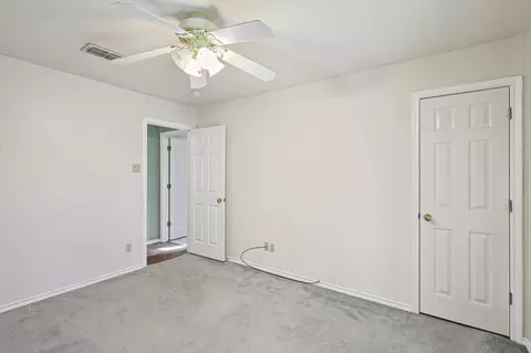 902 Clearview St, Krum, TX 76249 photo 22