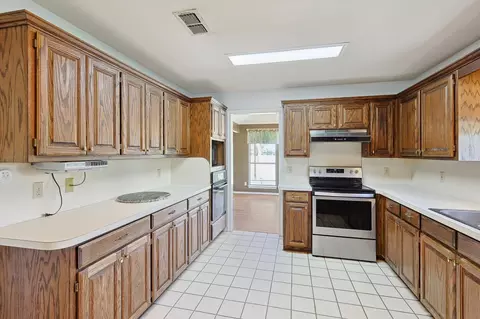 902 Clearview St, Krum, TX 76249 photo 11