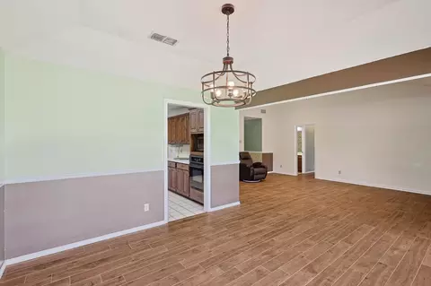 902 Clearview St, Krum, TX 76249 photo 8