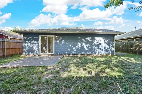 Other - 7004 Ruby Dr, Dallas, TX 75237 photo 6 of 8