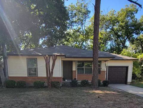 901 Alice St, Denton, TX 76201