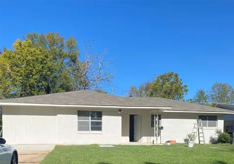 625 Woodmont Pl, Shreveport, LA 71108