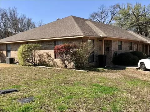 900 SW 1st St SW #1-5, Cooper, TX 75432