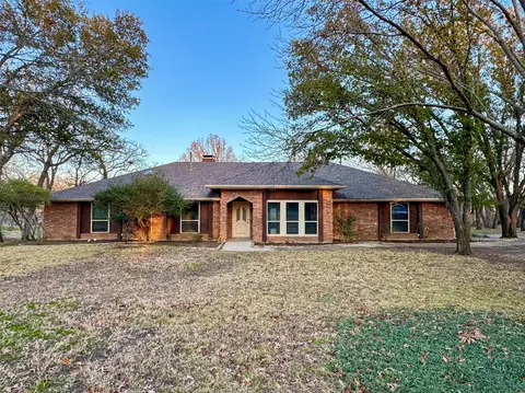 3201 Santa Monica Dr, Denton, TX 76205