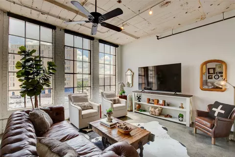 1122 Jackson St #305, Dallas, TX 75202